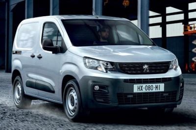 2025 Peugeot Partner - Base
