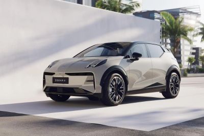 2025 Zeekr X - Base