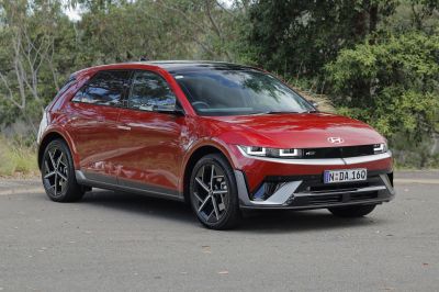 2025 Hyundai IONIQ 5 - Base