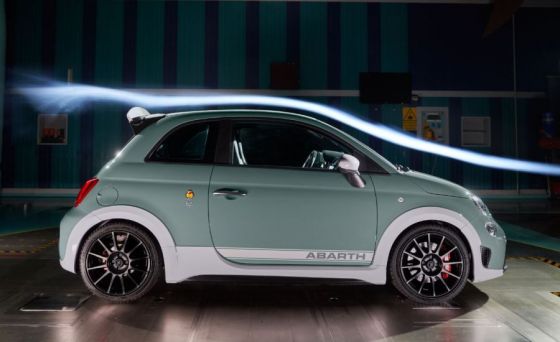 2020 Abarth 695