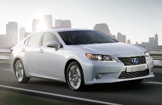 2015 Lexus ES300h