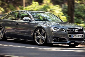 2014 Audi S8