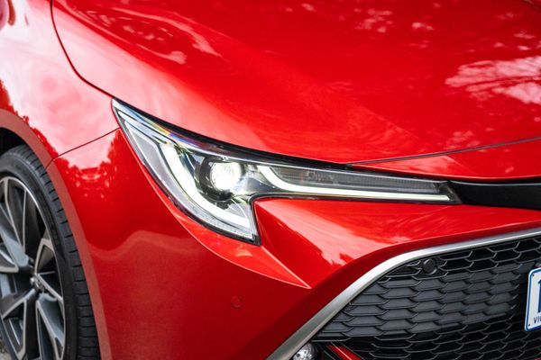 2020 Toyota Corolla ZR hybrid