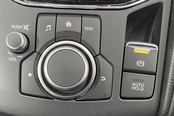 2021 Mitsubishi Eclipse Cross Aspire v Mazda CX-5 Maxx Sport comparison