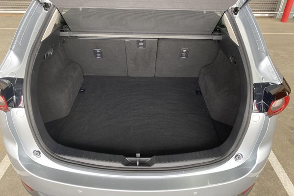 2021 Mitsubishi Eclipse Cross Aspire v Mazda CX-5 Maxx Sport comparison