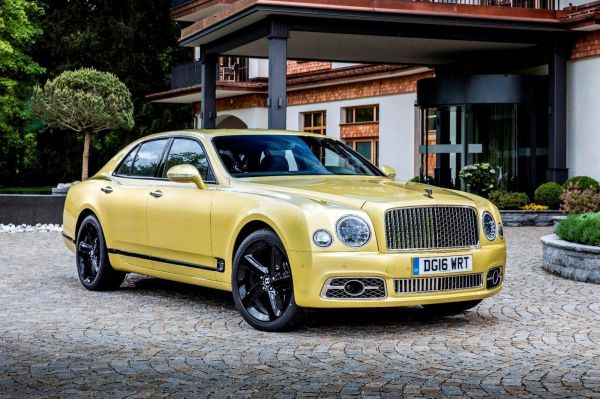 Hero image of a new Bentley Mulsanne Speed available with CarExpert deals.
