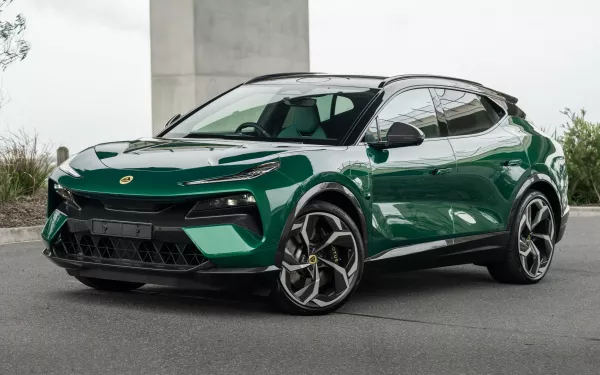 Hero image of a new Lotus Eletre available with CarExpert deals.