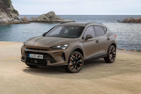 Hero image of a new Cupra Formentor available with CarExpert deals.