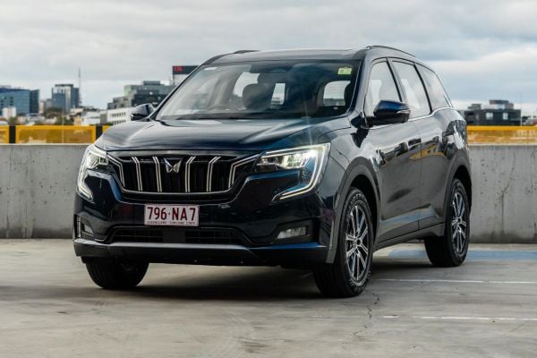 Hero image of a new Mahindra XUV700 available with CarExpert deals.