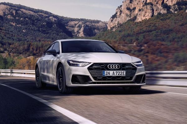 Hero image of a new Audi A7 available with CarExpert deals.