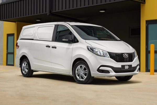 Hero image of a new LDV G10 available with CarExpert deals.