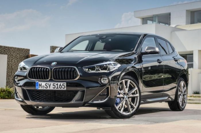 BMW X2