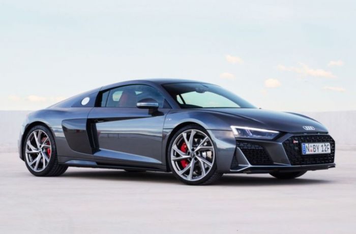 Audi R8