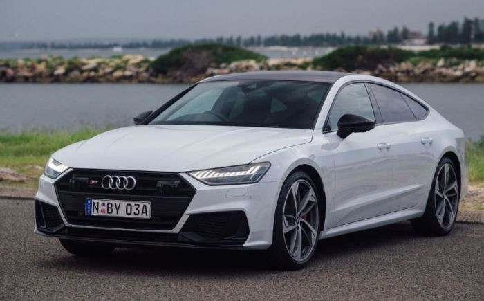 Audi S7