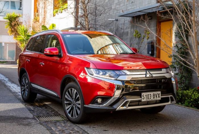 Mitsubishi Outlander