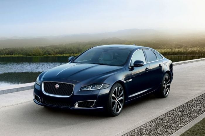 Jaguar XJ