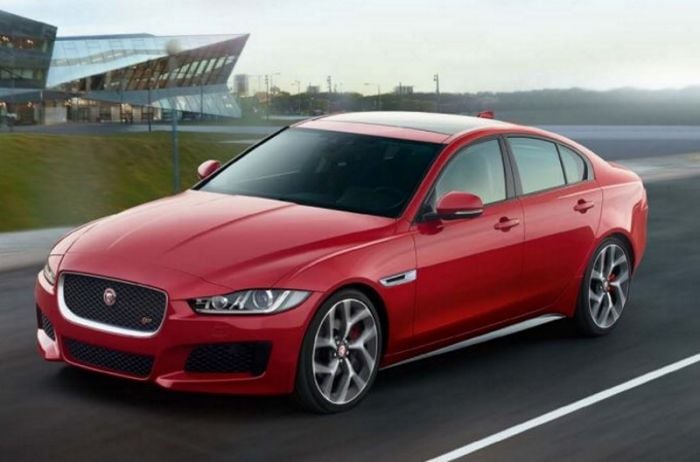 Jaguar XE