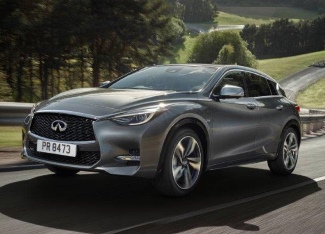 Infiniti Q30