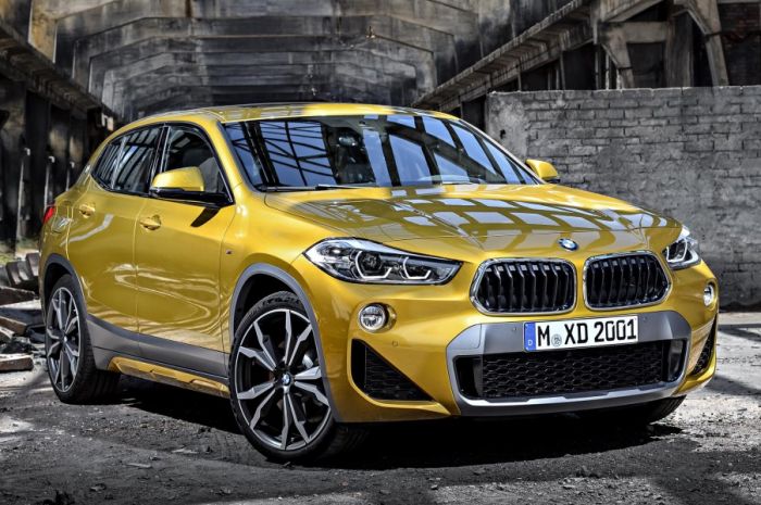 BMW X2