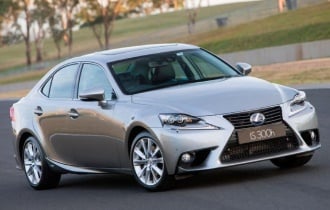 Lexus IS