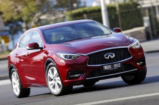 Infiniti Q30