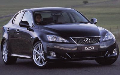 Lexus IS