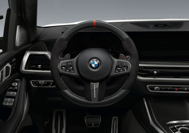 BMW X7 Image