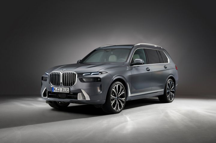 BMW X7 Image