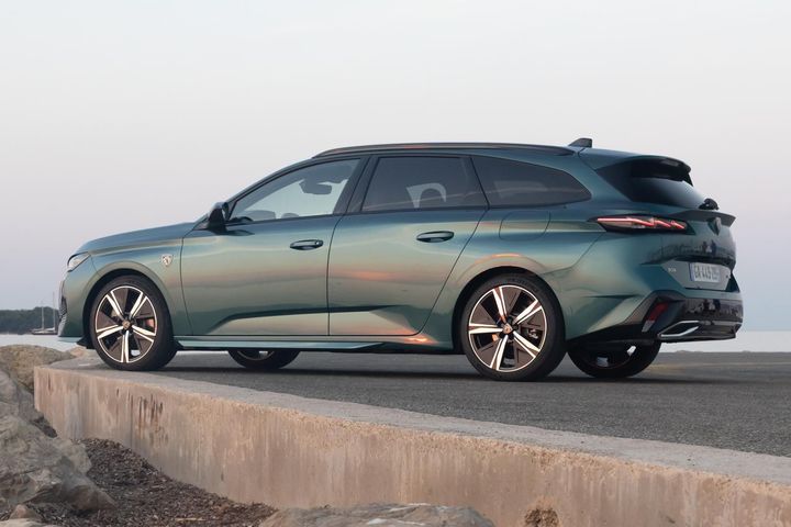 Peugeot 308 Image
