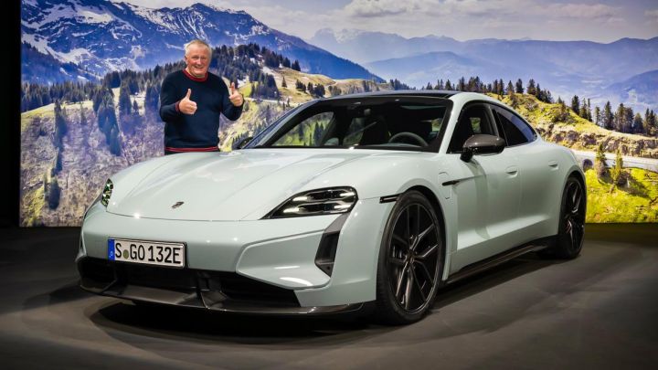 Porsche Taycan Image