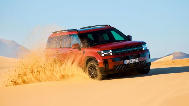 Hyundai Santa Fe Image