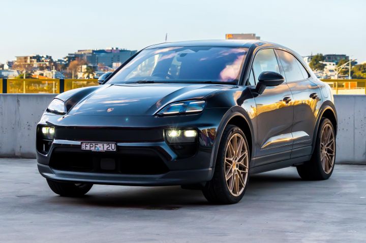 Porsche Macan Image