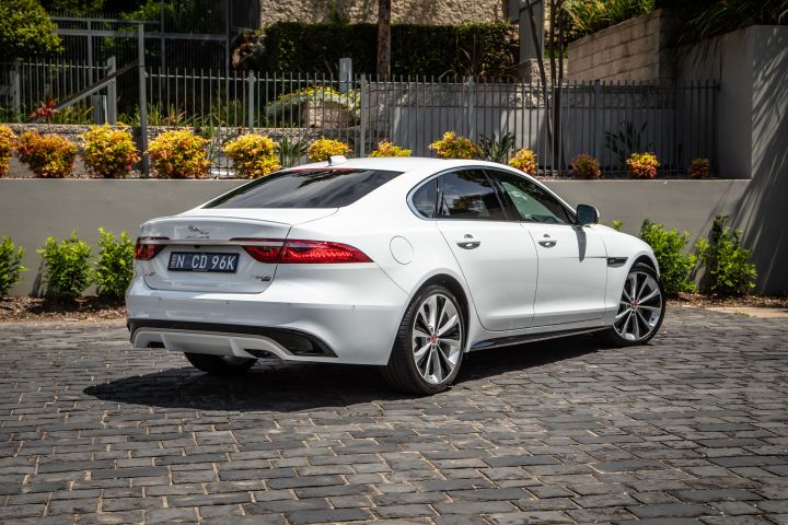 Jaguar XF Image