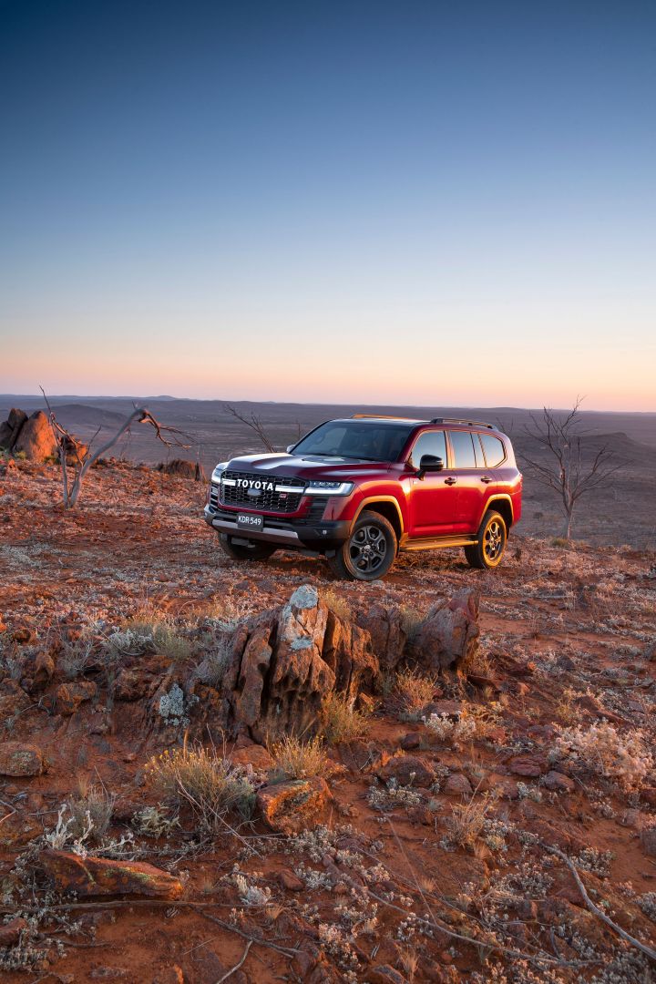 Toyota LandCruiser Image