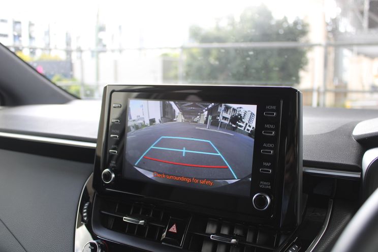 2020 Toyota Corolla SX Hybrid hatch