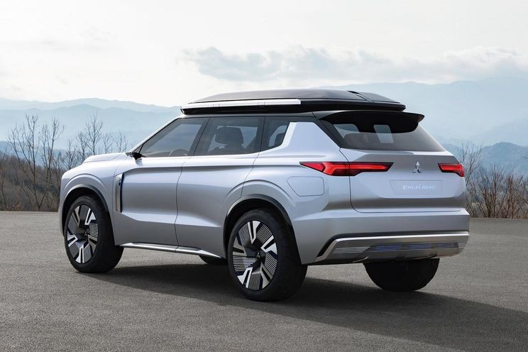 Hold off buying your new mid-size SUV: These ones are coming soon