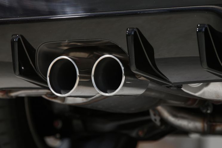 2020 Kia Cerato GT v Honda Civic RS