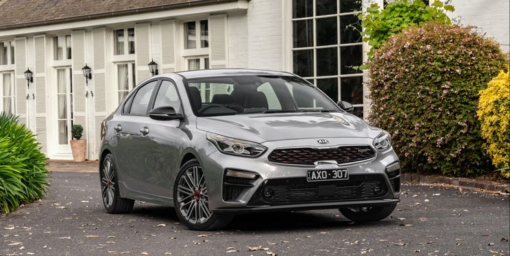 Specs compared: Honda Civic, Kia Cerato, Mazda 3, and Toyota Corolla sedans