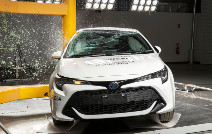 Specs compared: Honda Civic, Kia Cerato, Mazda 3, and Toyota Corolla sedans