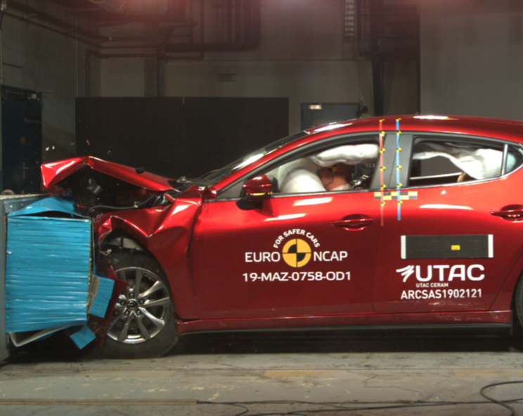 Specs compared: Honda Civic, Kia Cerato, Mazda 3, and Toyota Corolla sedans