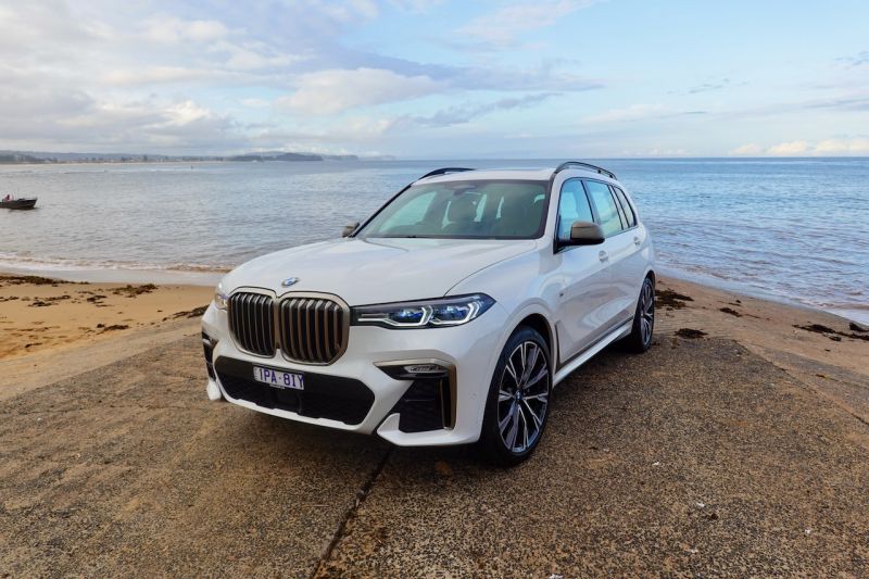 2020 BMW X7 M50d review