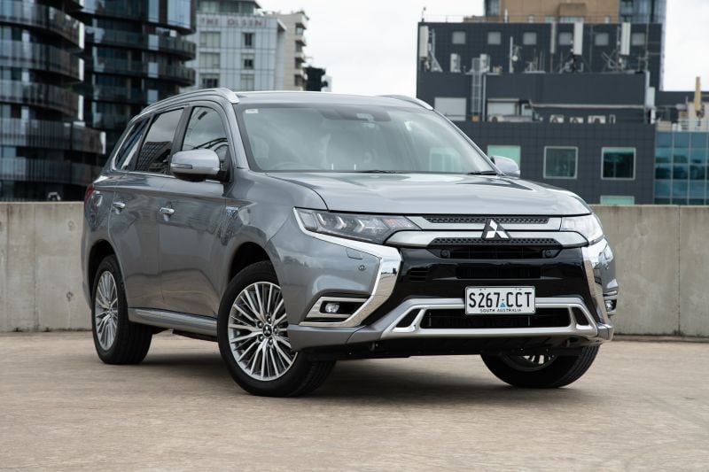 2020 Mitsubishi Outlander PHEV Exceed review