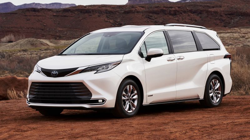 2021 Toyota Sienna people mover goes hybrid only | CarExpert