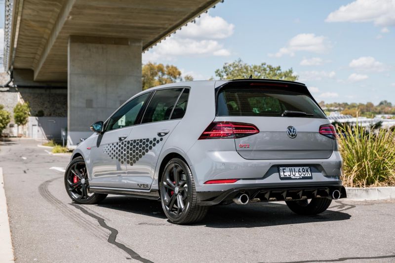 2021 Volkswagen Golf GTI TCR Performance Review | CarExpert