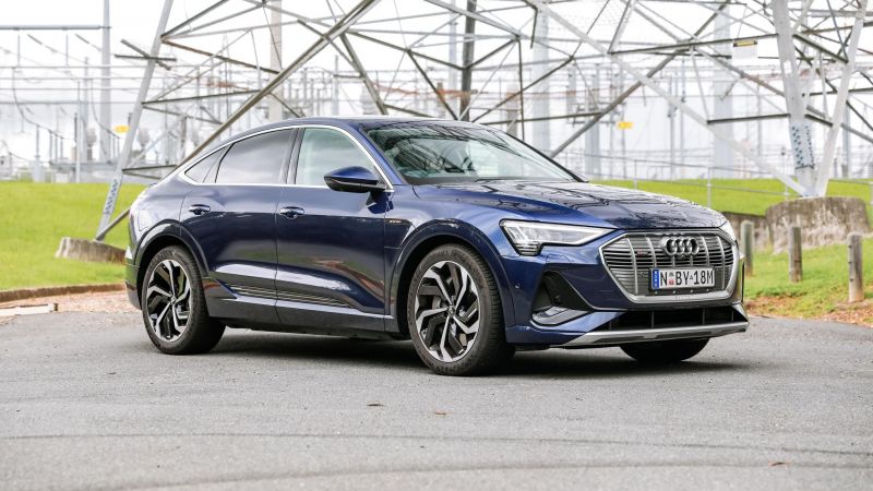 Audi Audi e-tron