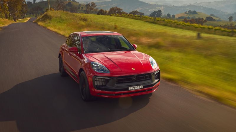 2022 Porsche Macan Review