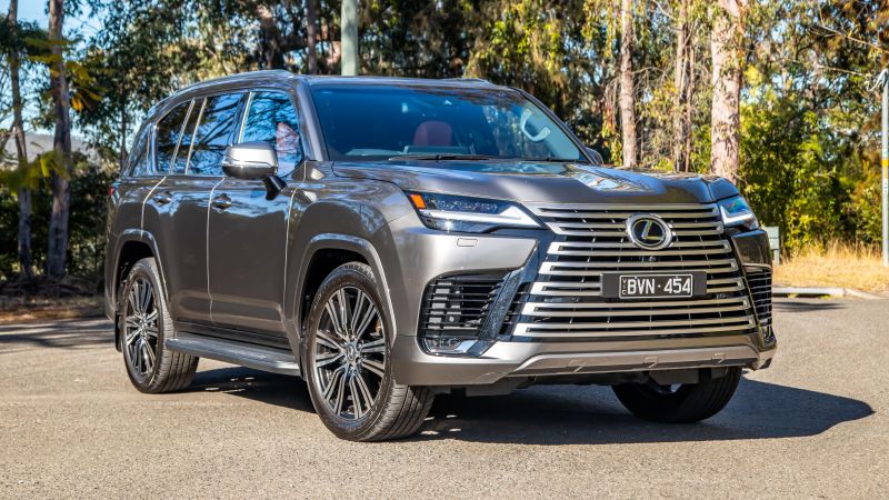 2023 Lexus LX 600 Sports Luxury review