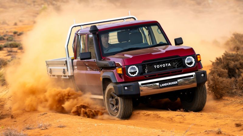 Toyota LandCruiser 70 Image