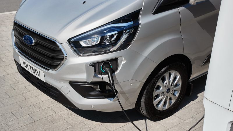 Ford Transit Custom Image