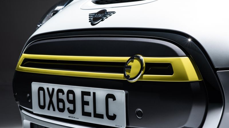 Mini Convertible Image